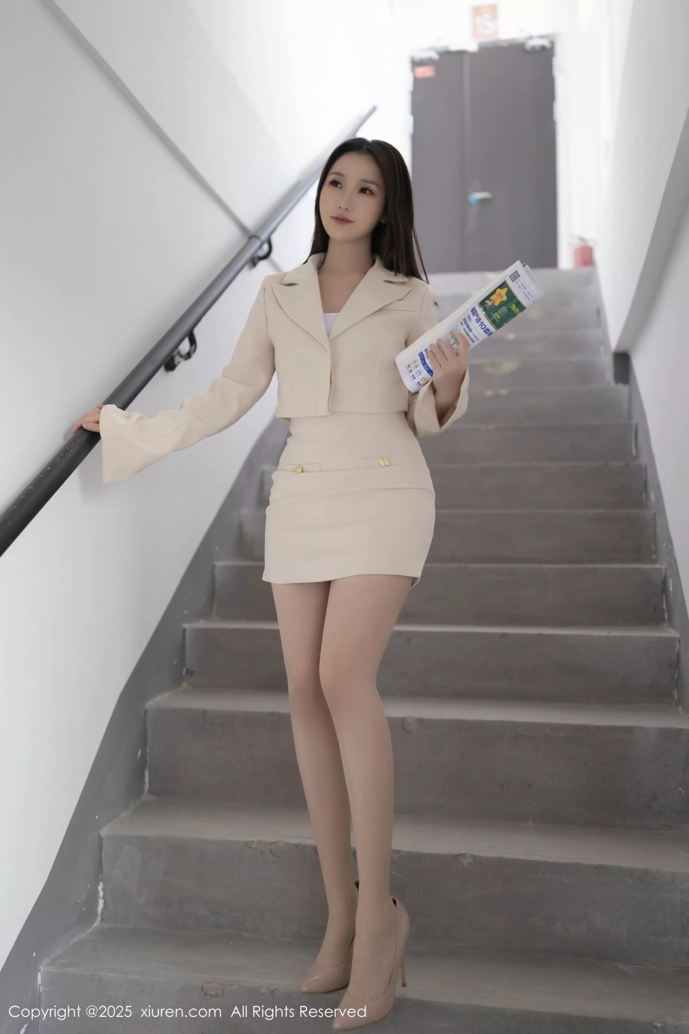 杏子-No.10428期-第1章-图片1